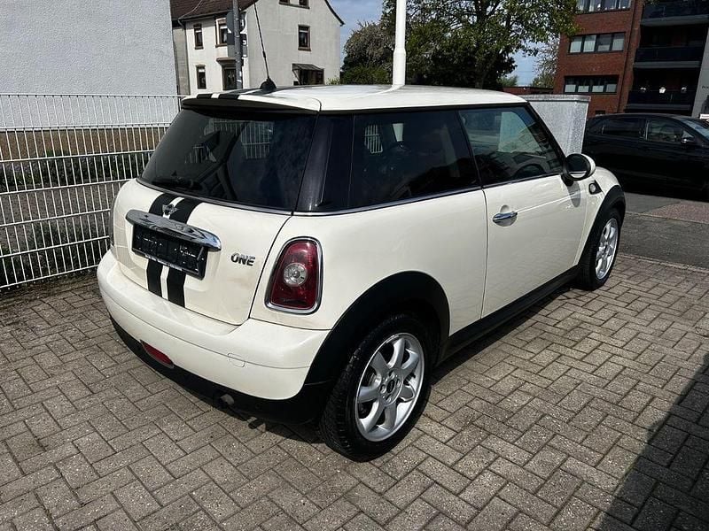 Gebraucht Mini ONE 95 PS (69 kW) 2009 Beige Kleinwagen