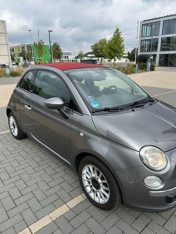 Grau Gebraucht 2011 Fiat 500C Cabrio | 4.700 € (Fairer Preis) - Bild 1/4