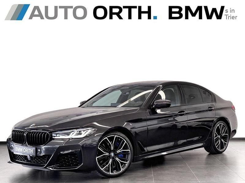 Grau Gebraucht 2022 BMW M550 Performance Limousine | 62.800 € (Etwas zu teuer) - Bild 1/4