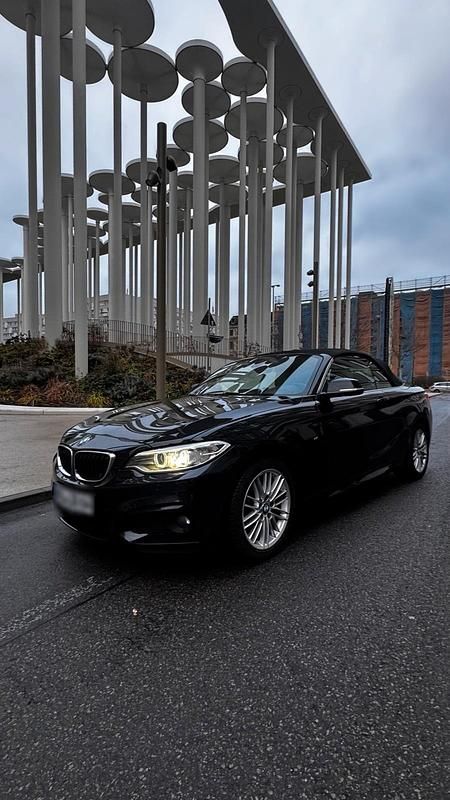Gebraucht BMW 218 150 PS (110 kW) 2016 Schwarz Cabrio