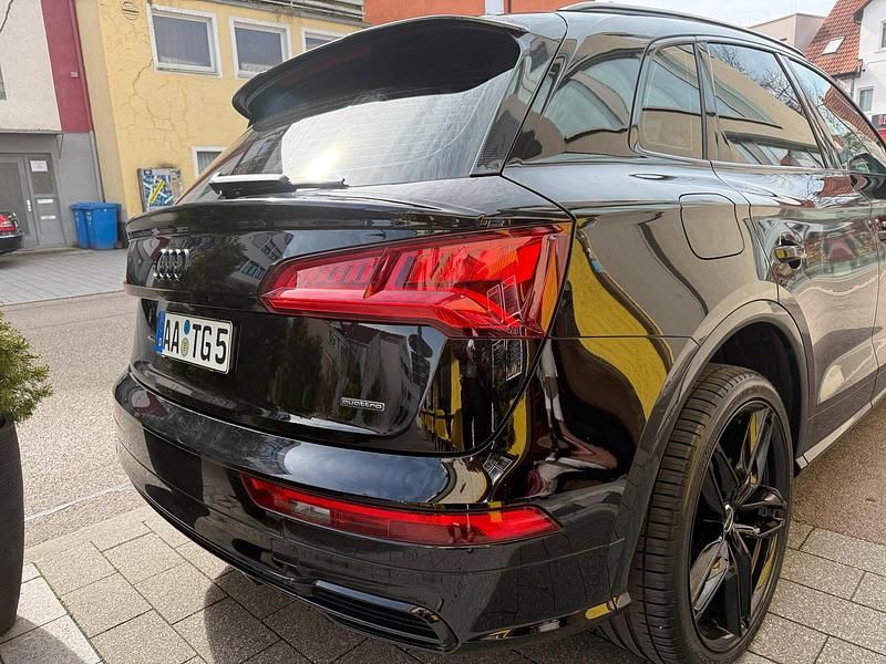Gebraucht Audi Q5 S-Line 265 PS (194 kW) 2020 Schwarz SUV