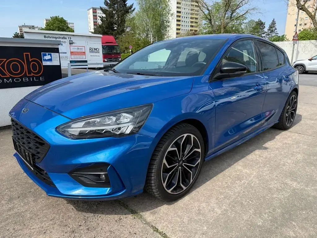 Gebraucht Ford Focus ST-Line 150 PS (110 kW) 2020 Blau Limousine