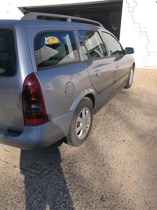 Silber Gebraucht 2003 Opel Astra Kombi | 770 € (Superpreis) - Bild 1/4