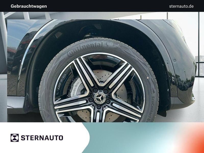 Schwarz Gebraucht 2023 Mercedes GLC400d AMG SUV | 60.980 € (Guter Preis) - Bild 1/4