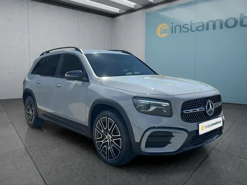 Gebraucht Mercedes GLB220 190 PS (139 kW) 2025 Grau SUV