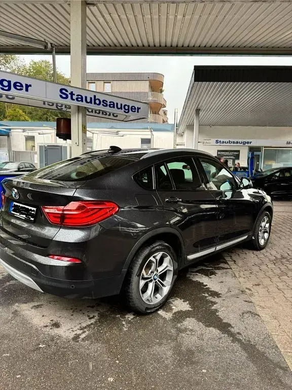 Gebraucht BMW X4 xLine 258 PS (189 kW) 2015 Grau SUV