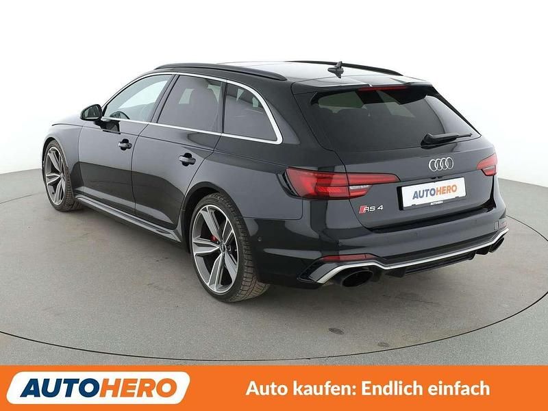 Gebraucht Audi RS4 450 PS (330 kW) 2018 Mythosschwarz Kombi
