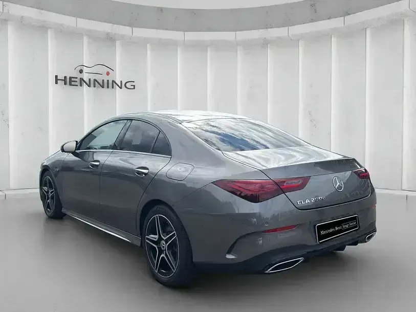 Gebraucht Mercedes CLA200 AMG 150 PS (110 kW) 2025 Lack mountaingrau Coupé
