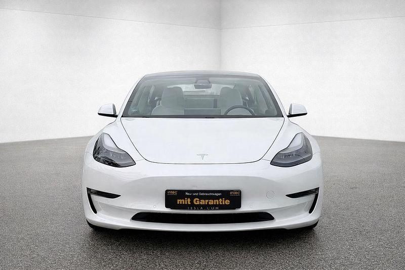 Gebraucht Tesla Model 3 324 kW (441 PS) 2021 Weiß Limousine