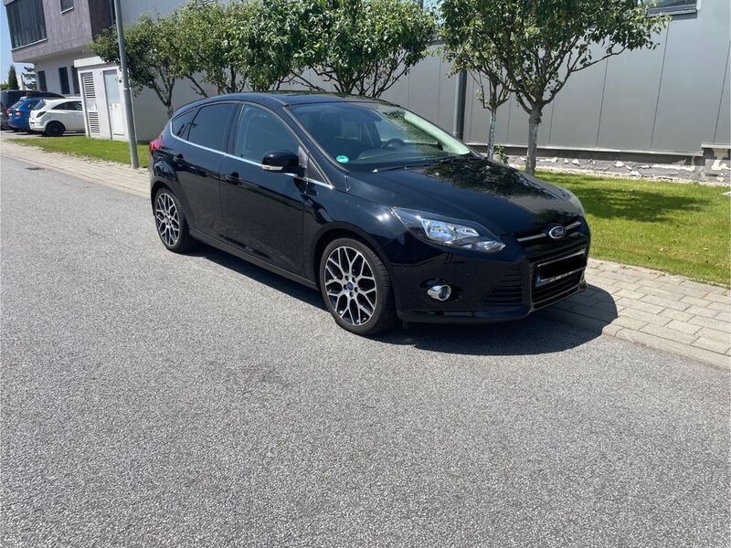 Gebraucht 2013 Ford Focus Titanium Limousine | 7.450 € (Fairer Preis) - Bild 1/4