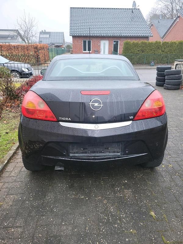 Gebraucht Opel Tigra 125 PS (91 kW) 2007 Schwarz Cabrio