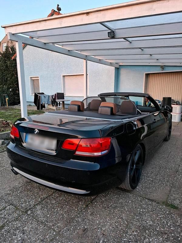 Gebraucht BMW 325 Cabriolet 218 PS (160 kW) 2008 Schwarz Cabrio