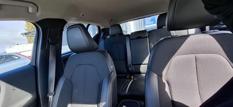 Gebraucht Volvo XC40 190 PS (139 kW) 2018 Grau SUV