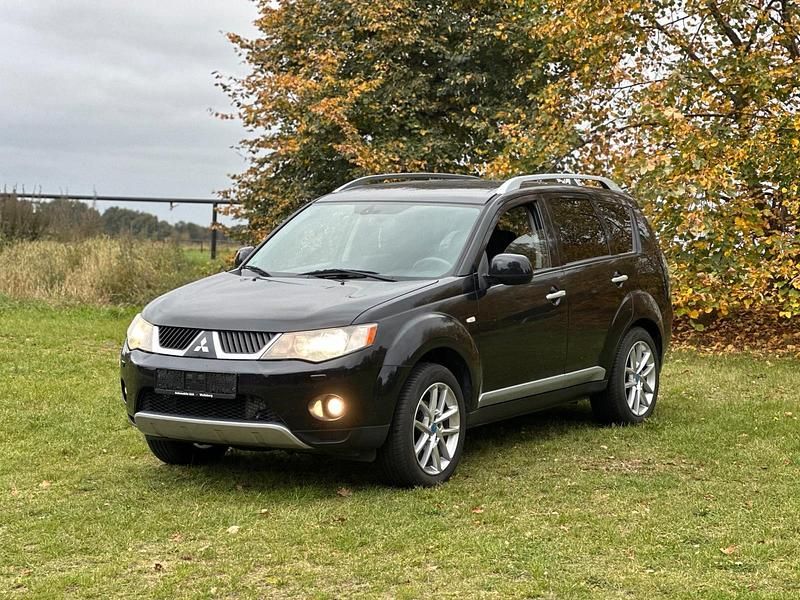 Schwarz Gebraucht 2008 Mitsubishi Outlander SUV | 3.350 € (Superpreis) - Bild 1/4