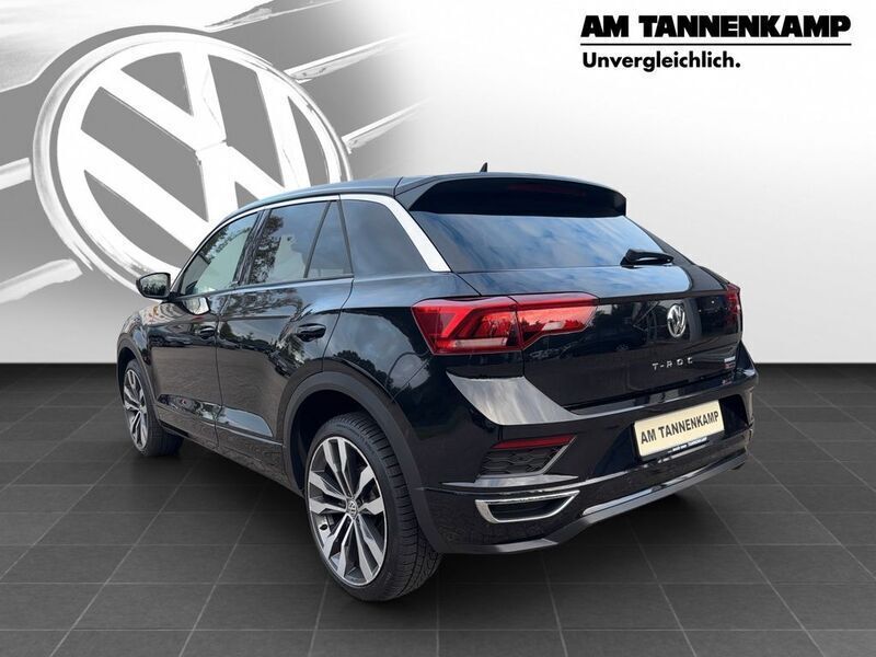Gebraucht VW T-Roc Active 150 PS (110 kW) 2020 Deep black perleffekt (metallic) SUV