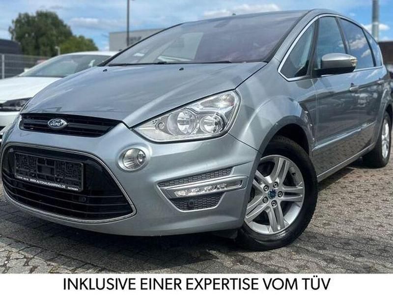 Silber Gebraucht 2010 Ford S-MAX Titanium Van / Kleinbus | 8.398 € (Etwas zu teuer) - Bild 1/4