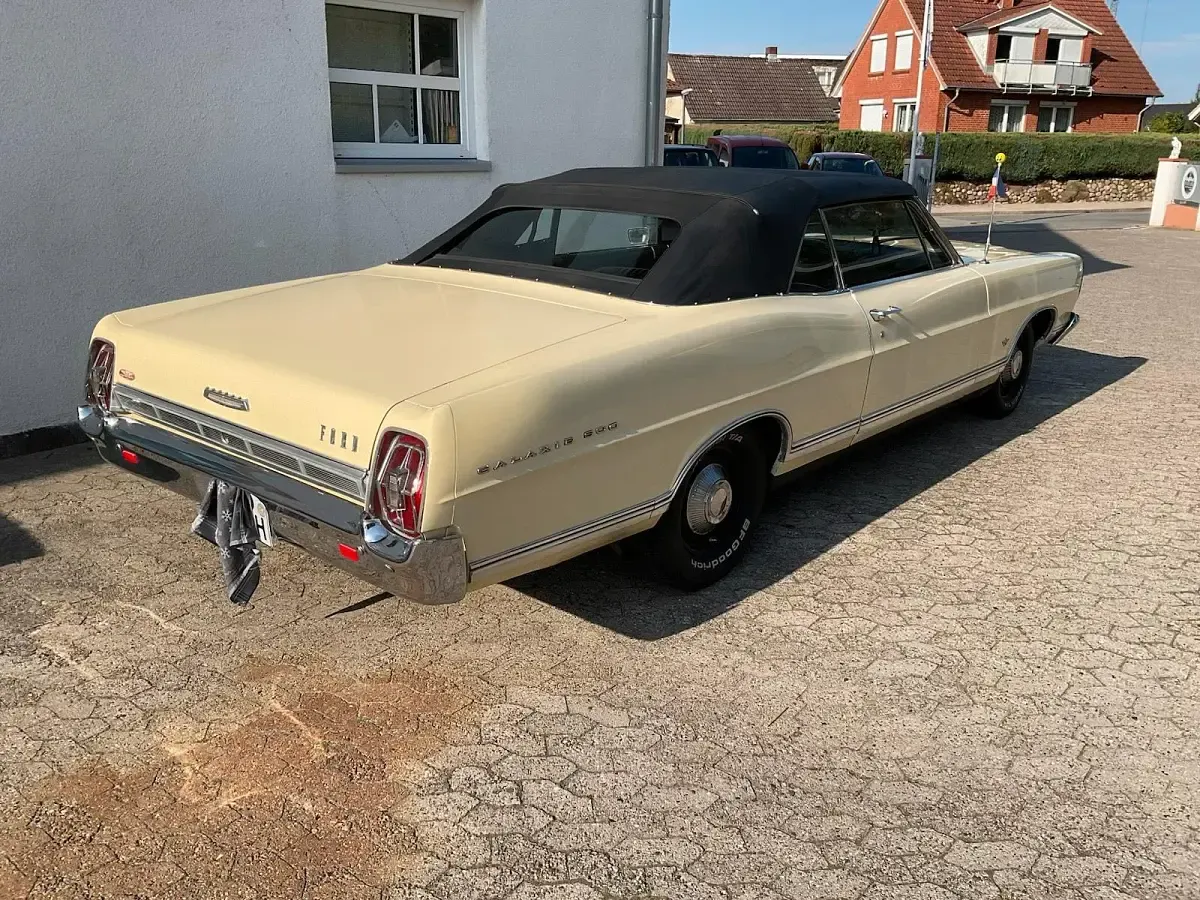 Gebraucht Ford Galaxie 260 PS (191 kW) 1967 Gelb Cabrio