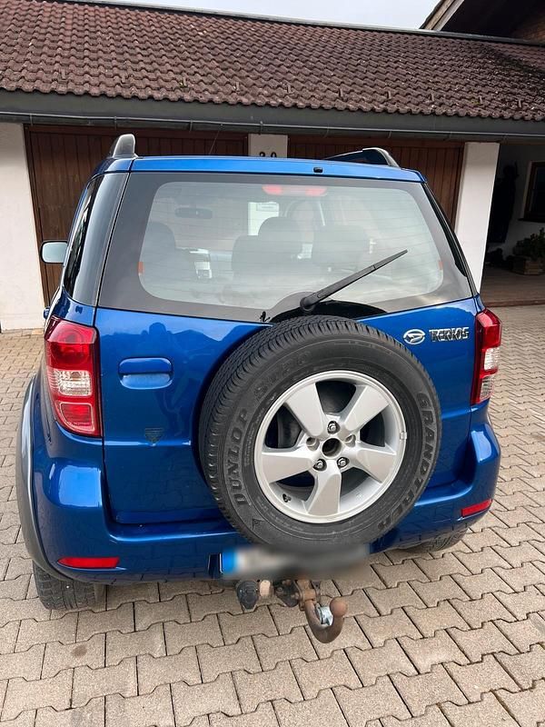 Gebraucht Daihatsu Terios 105 PS (77 kW) 2007 Blau SUV