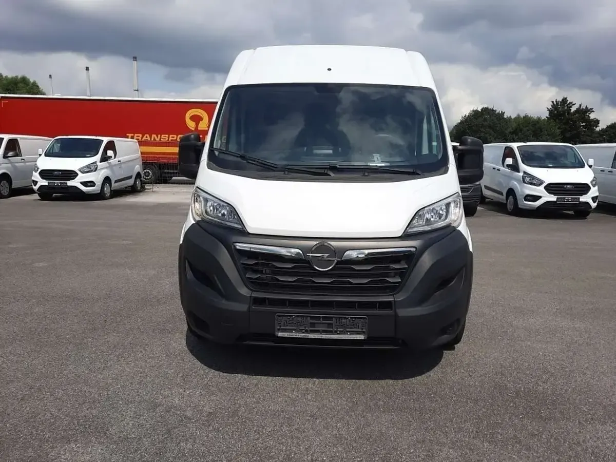 Gebraucht Opel Movano Edition 140 PS (102 kW) 2023 Casabl/arctic/eisweiss/kaolin Van