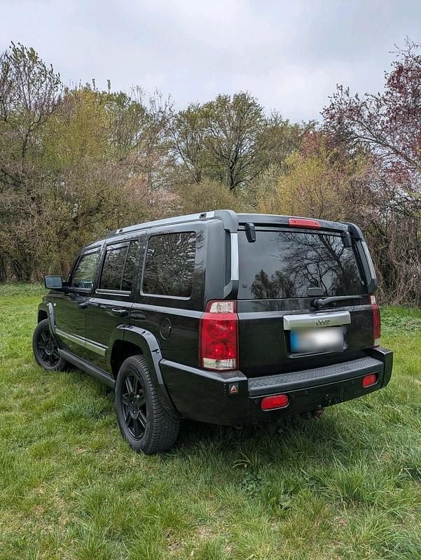 Used Jeep Commander Overland 218 HP (160 kW) 2007 Black SUV