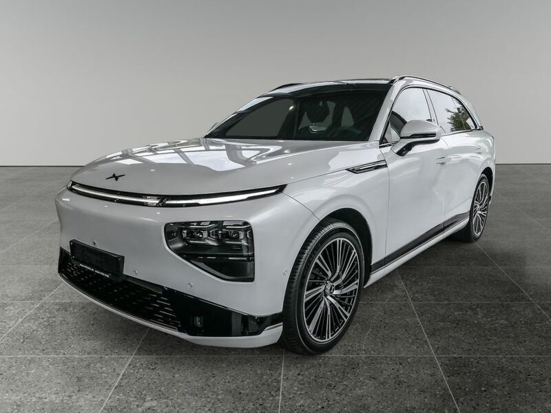 Neu XPENG G9 AWD Performance 405 kW (551 PS) 2025 Weiß SUV