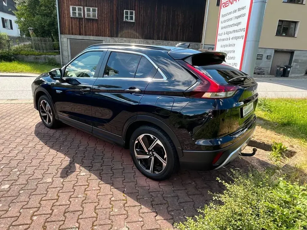 Gebraucht Mitsubishi Eclipse Cross Plus 98 PS (72 kW) 2022 Schwarz SUV