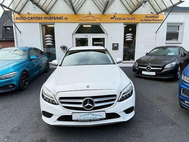 Second-hand Mercedes C180 Avantgarde 156 CP (114 kW) 2020 Alb Berlinǎ