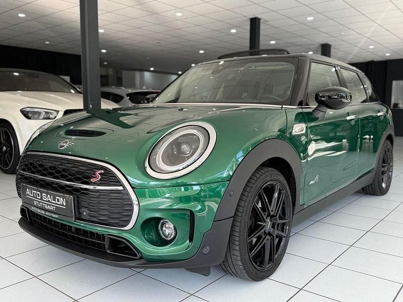British racing green iv Gebraucht 2021 Mini Cooper S Clubman Kombi | 25.990 € (Fairer Preis) - Bild 1/4