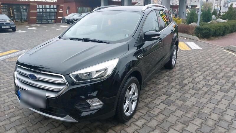 Schwarz Gebraucht 2019 Ford Kuga Trend SUV | 12.500 € (Guter Preis) - Bild 1/4
