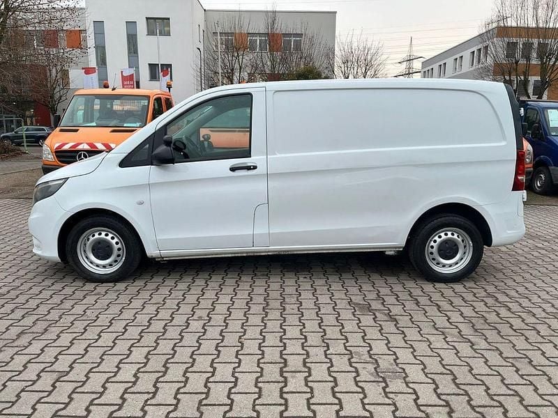 Gebraucht Mercedes Vito 136 PS (100 kW) 2020 Weiß Van
