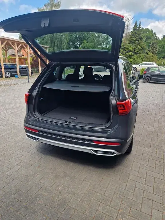 Gebraucht Seat Tarraco 4Drive 200 PS (147 kW) 2021 Andere farben SUV