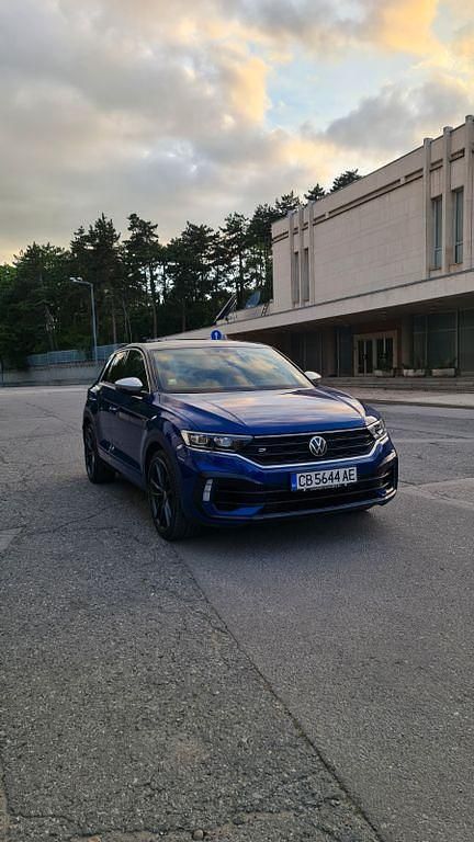 Blau Gebraucht 2022 VW T-Roc R SUV | 30.500 € (Guter Preis) - Bild 1/4