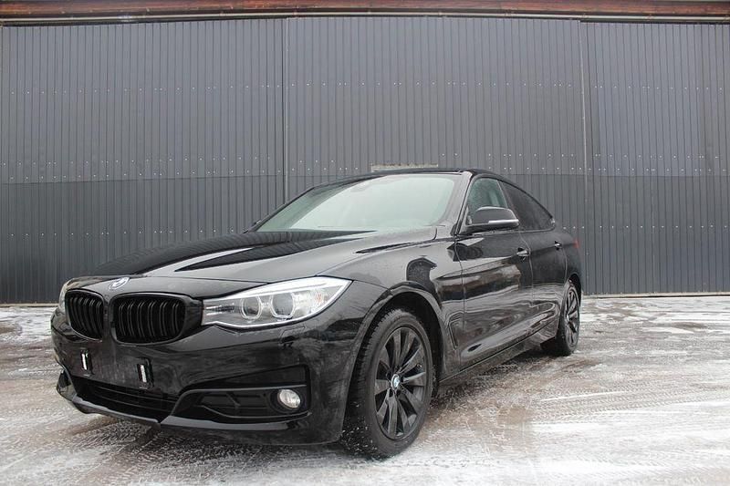 Gebraucht BMW 318 Gran Turismo Advantage 150 PS (110 kW) 2015 Schwarz Limousine