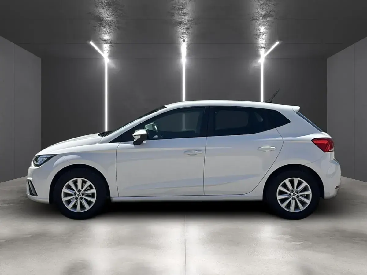 Gebraucht Seat Ibiza Style 110 PS (80 kW) 2023 Weiß Kleinwagen
