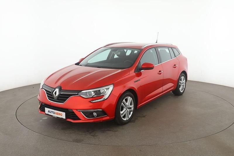 Gebraucht Renault Mégane GrandTour Business 132 PS (97 kW) 2018 Rot Kombi