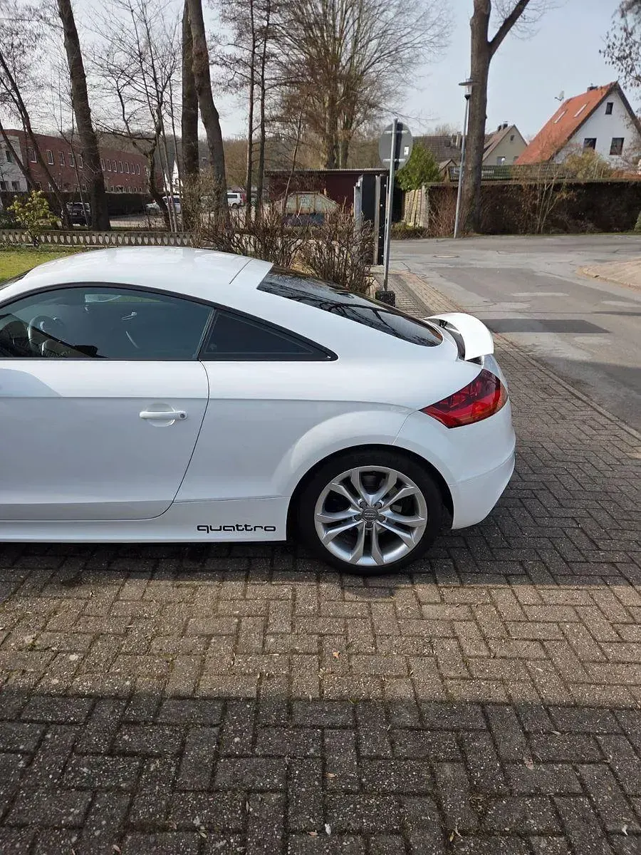 Gebraucht Audi TTS Sport 272 PS (200 kW) 2013 Weiß Coupé