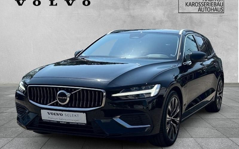 Gebraucht Volvo V60 Plus 455 PS (334 kW) 2023 Schwarz Kombi