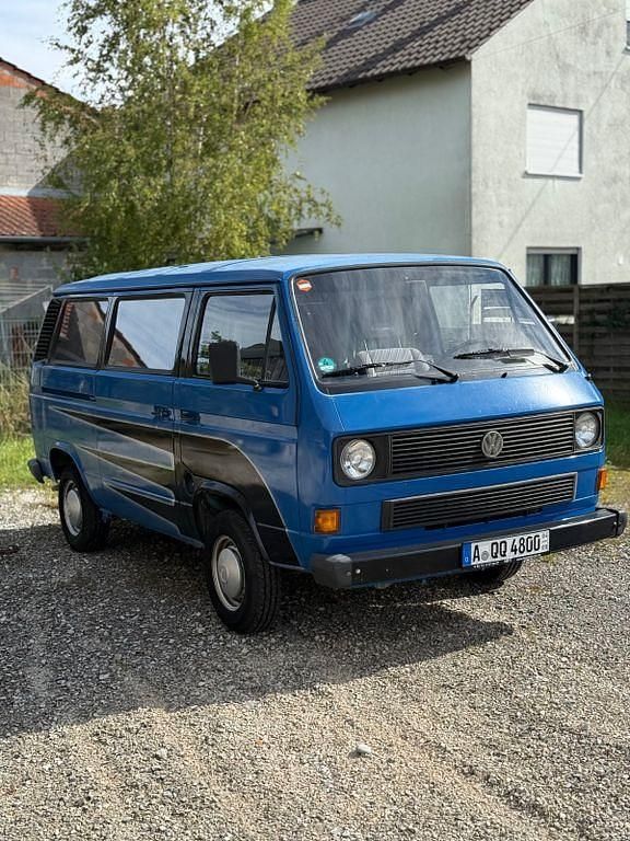 Second-hand VW T3 92 CP (67 kW) 1990 Albastru Van