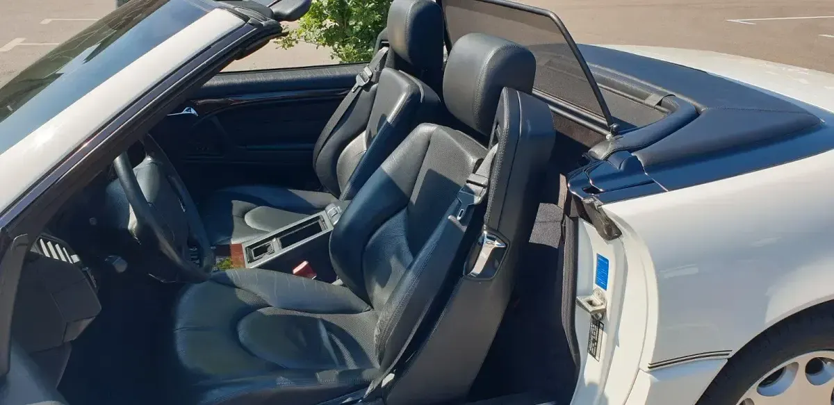 Gebraucht Mercedes SL320 231 PS (169 kW) 2006 Weiß Cabrio