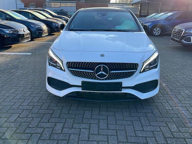 Gebraucht Mercedes CLA220 AMG 170 PS (125 kW) 2019 Weiß Limousine