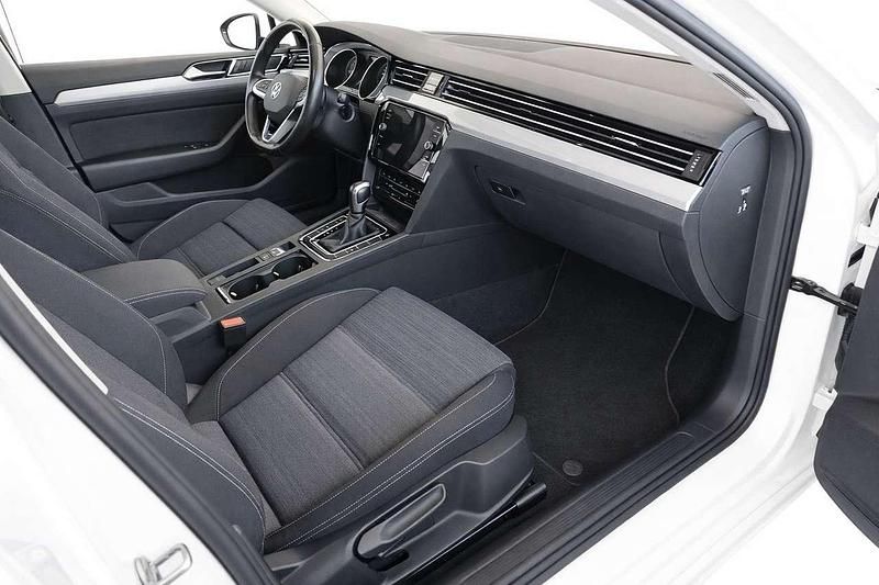 Gebraucht VW Passat GTE 218 PS (160 kW) 2020 Weiß Kombi