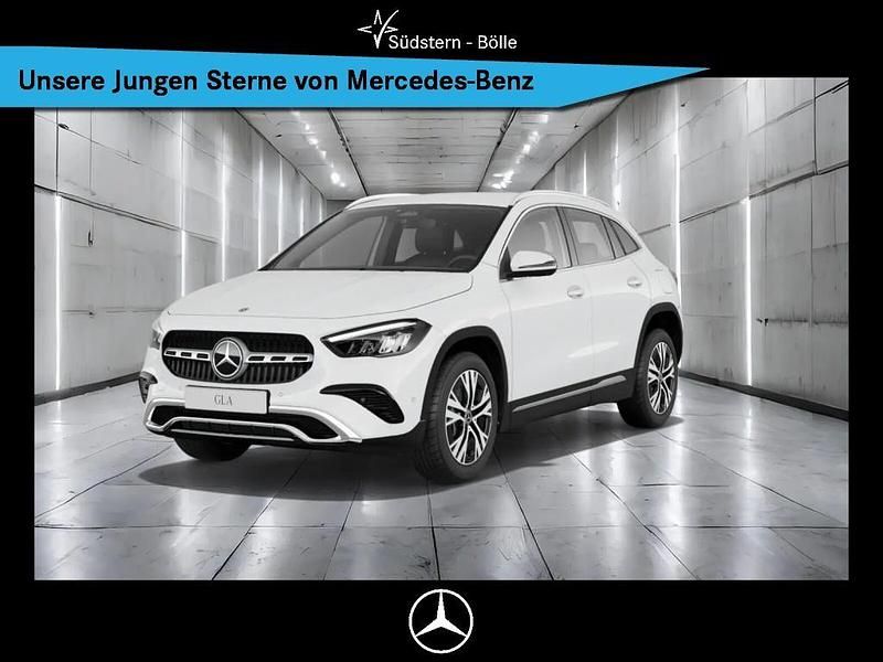 Weiß Gebraucht 2024 Mercedes GLA220 Progressive SUV | 41.380 € (Fairer Preis) - Bild 1/4