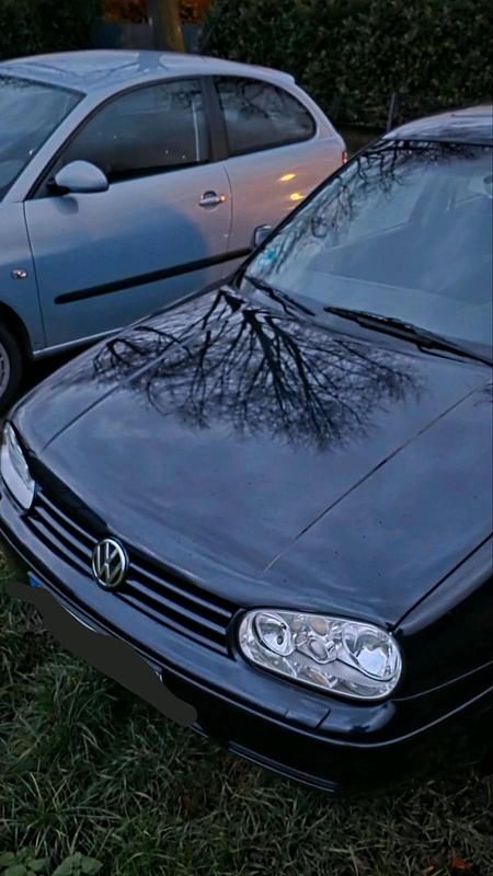 Gebraucht VW Golf IV 105 PS (77 kW) 2001 Blau Limousine