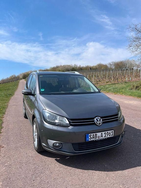 Gebraucht VW Touran Highline 170 PS (125 kW) 2010 Grau Van / Kleinbus