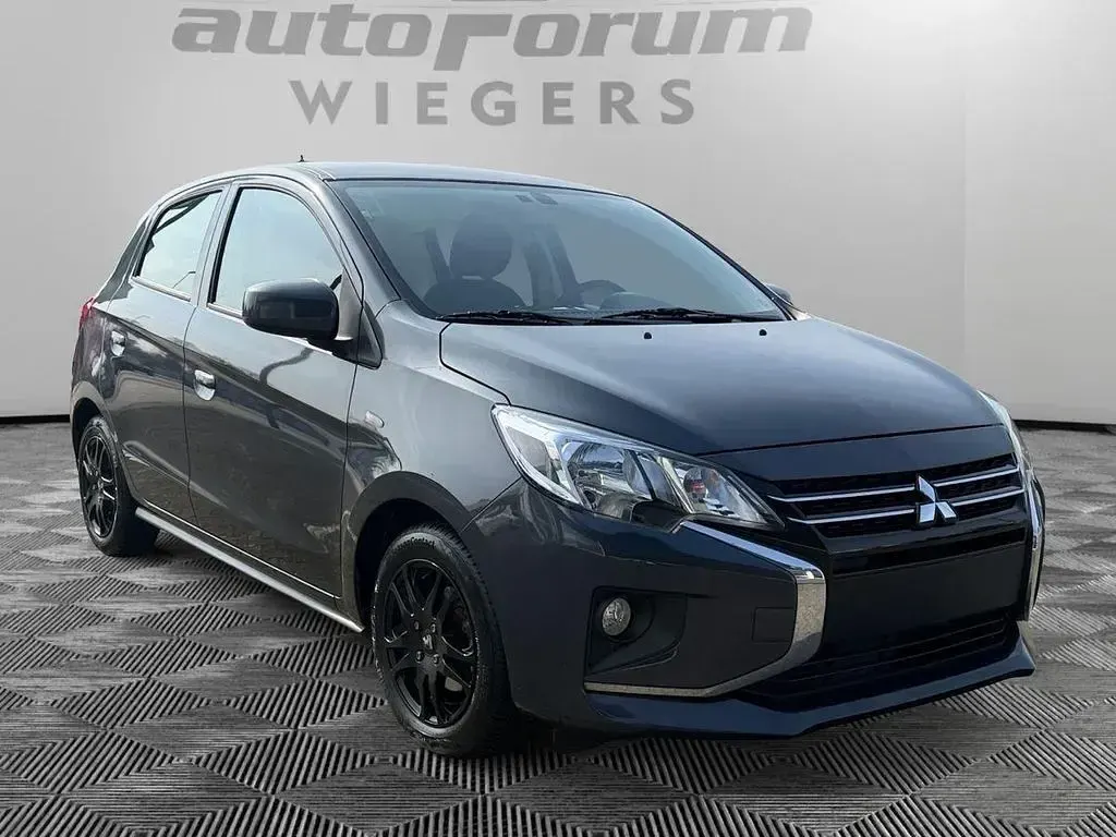 Brugt Mitsubishi Space Star Select 71 HK (52 kW) 2024 Grå Hatchback