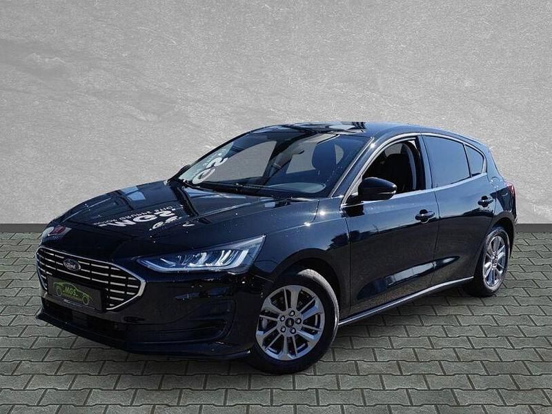Gebraucht Ford Focus Titanium 125 PS (91 kW) 2023 Agate black metallic Limousine