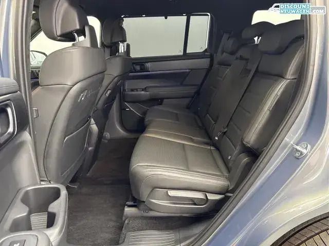 Pebble blue pb2 Neu 2024 Hyundai Santa Fe Blackline SUV | 57.390 € - Bild 1/2