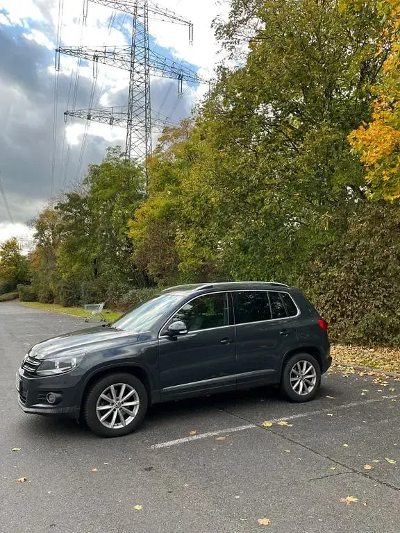 Gebraucht VW Tiguan S 184 PS (135 kW) 2015 Schwarz SUV