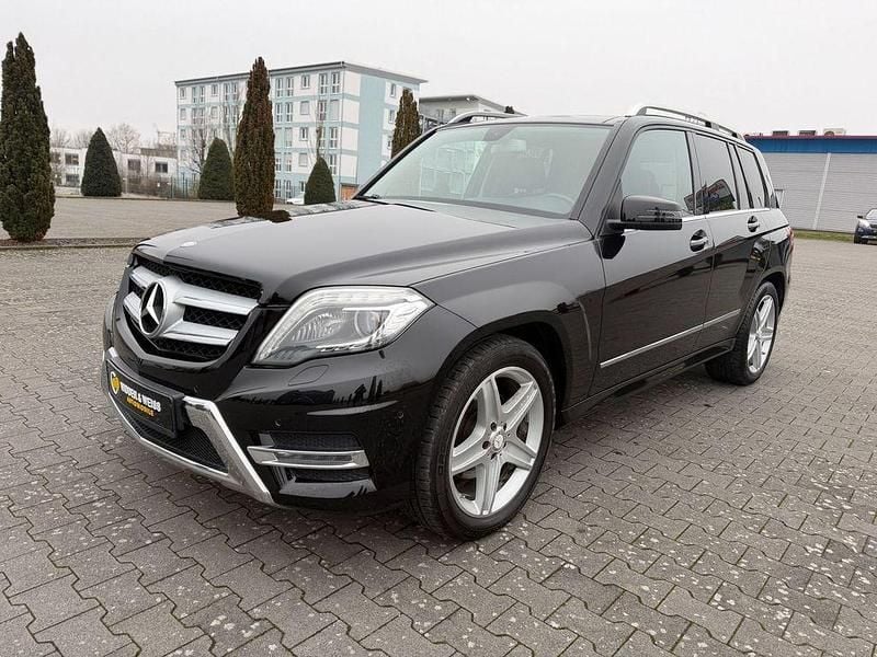 Gebraucht Mercedes GLK220 AMG line 170 PS (125 kW) 2015 Obsidianschwarz SUV