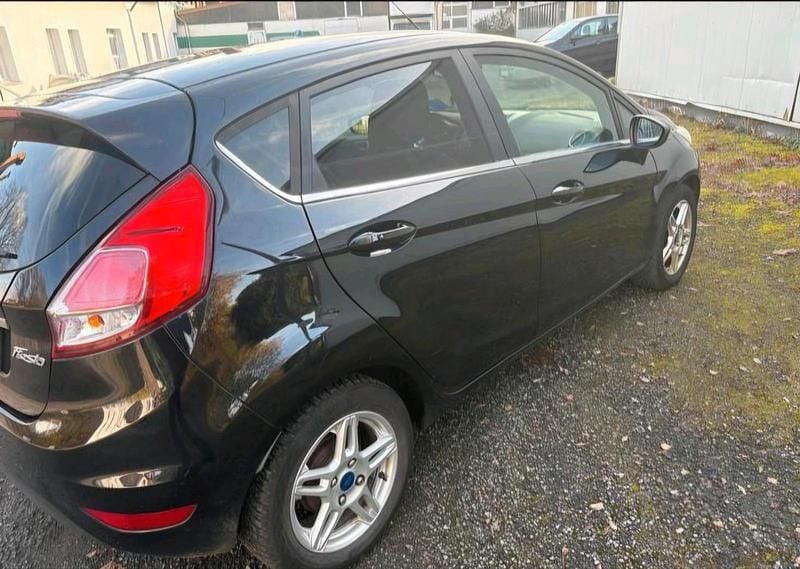 Gebraucht Ford Fiesta 2014 Schwarz Kleinwagen